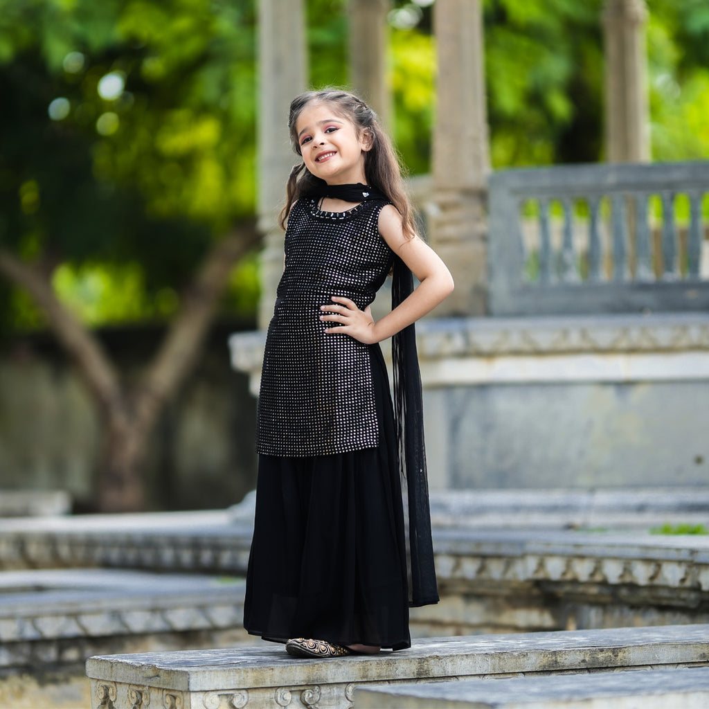 Black color hotsell dress for girl