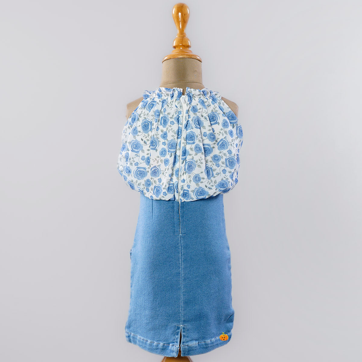 Baby Girl Plain Denim Dress at Rs 475/piece | Kids Denim Dress in Mumbai |  ID: 2849527806888