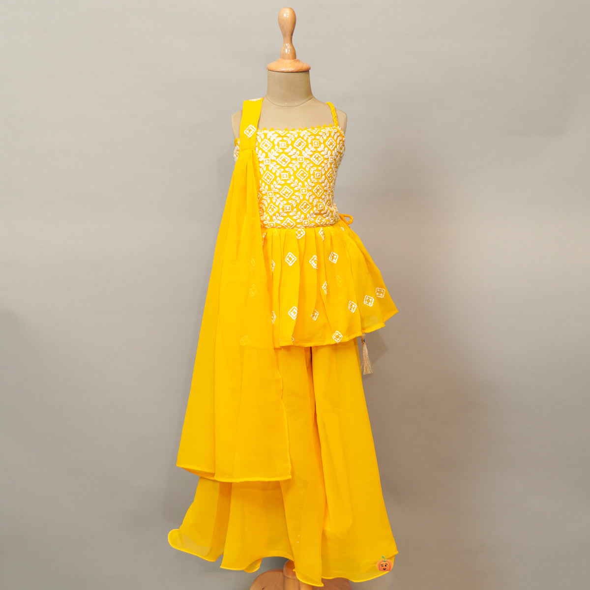 Buy a Haldi dress for men Online at Rutbaa